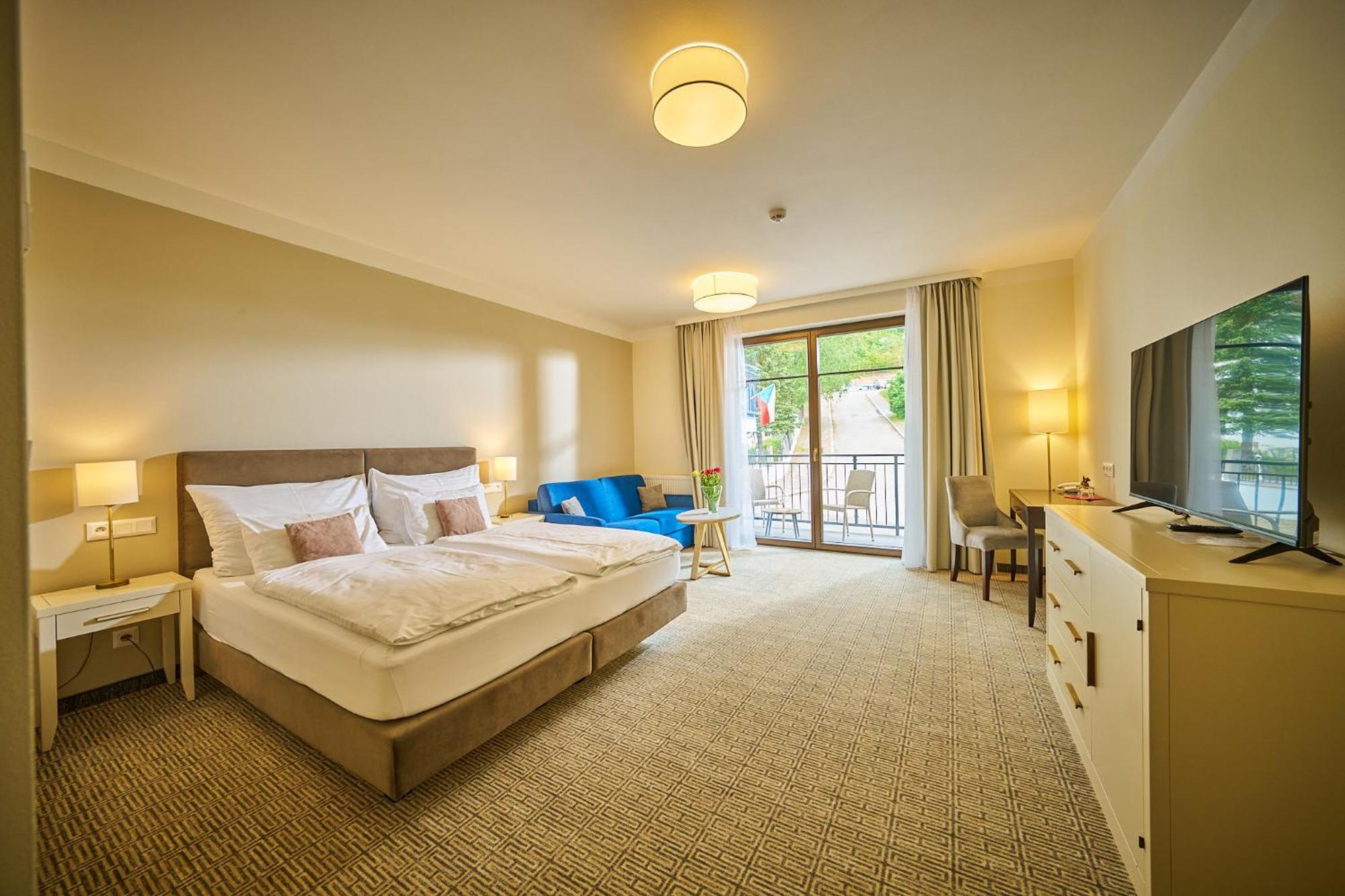 Wellness Hotel Queens Mariánské Lázně Exteriör bild