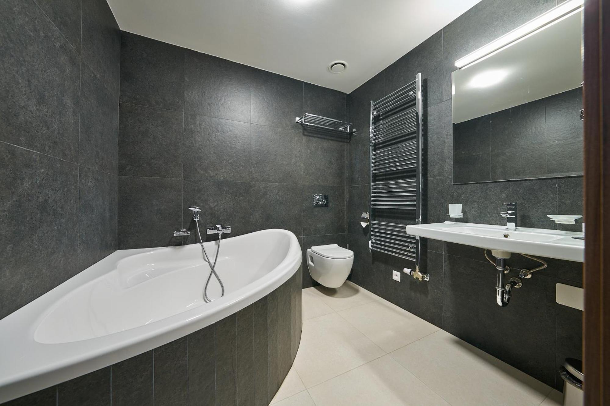 Wellness Hotel Queens Mariánské Lázně Rum bild